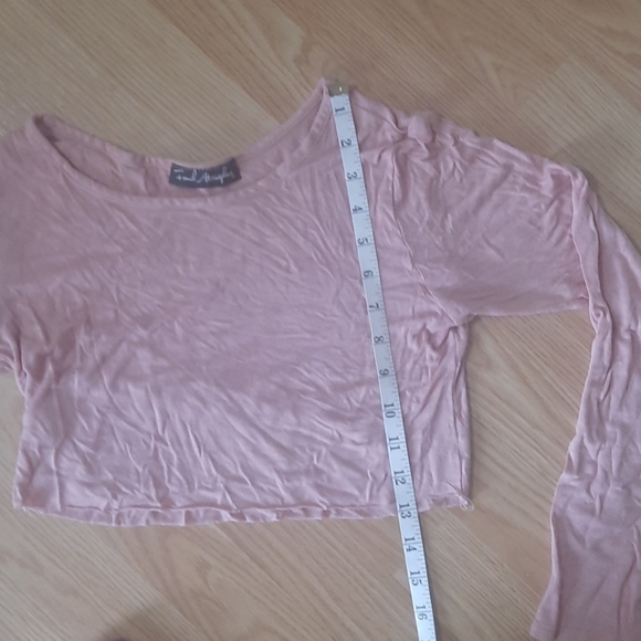 Crop top - Picture 6 of 6